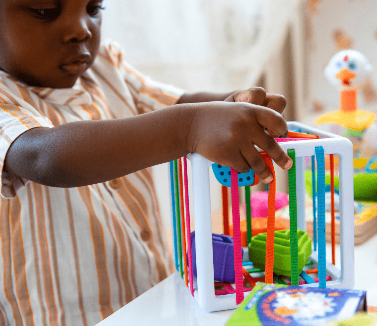 Jeux sensoriels pour bébé